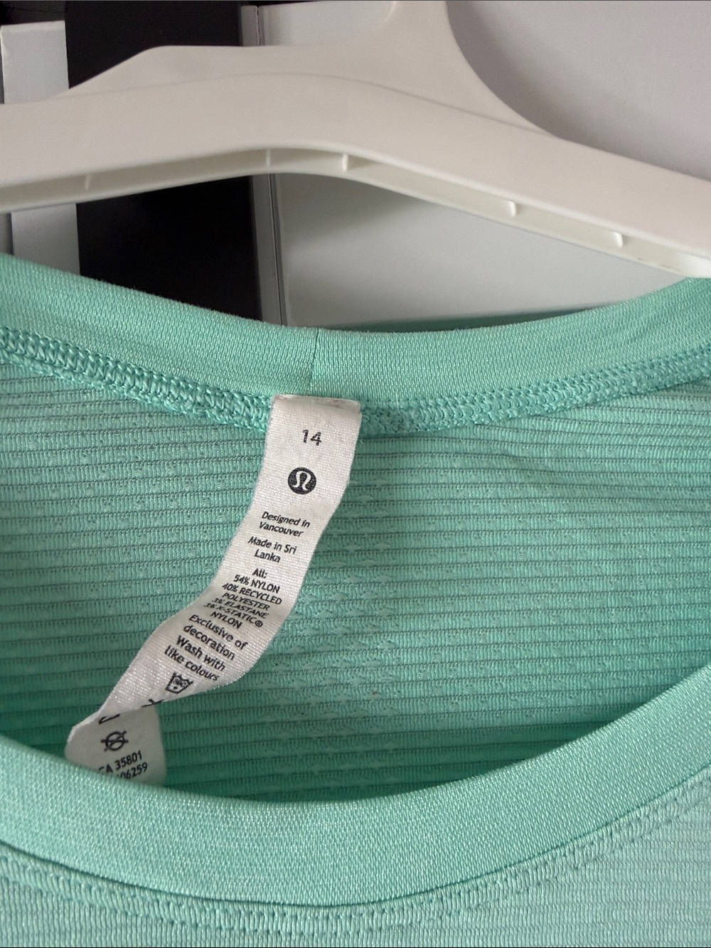 Lululemon Swiftly Tech long sleeve - Picture 2 of 4